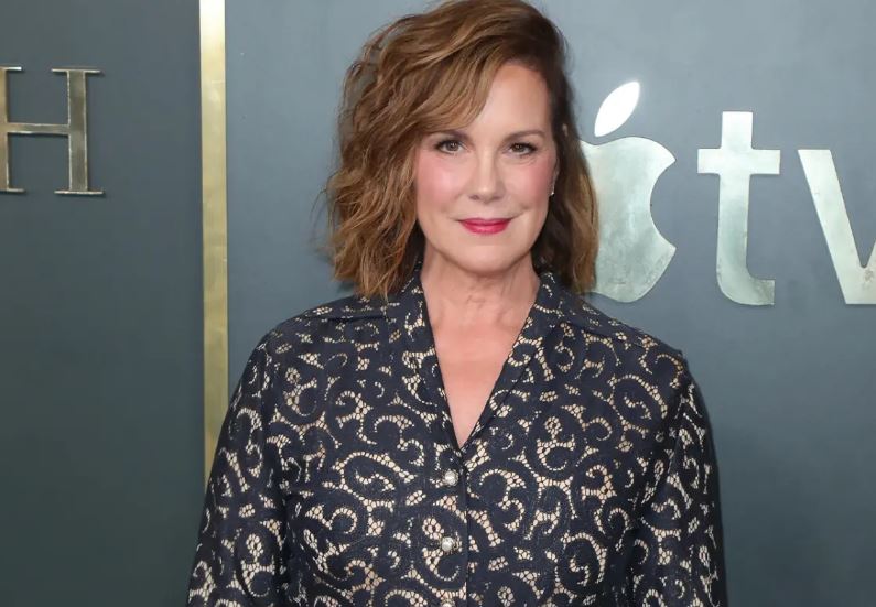 Elizabeth Perkins Phone Number, Email, Fan Mail, Address, Biography, Agent, Manager, Publicist, Contact Info